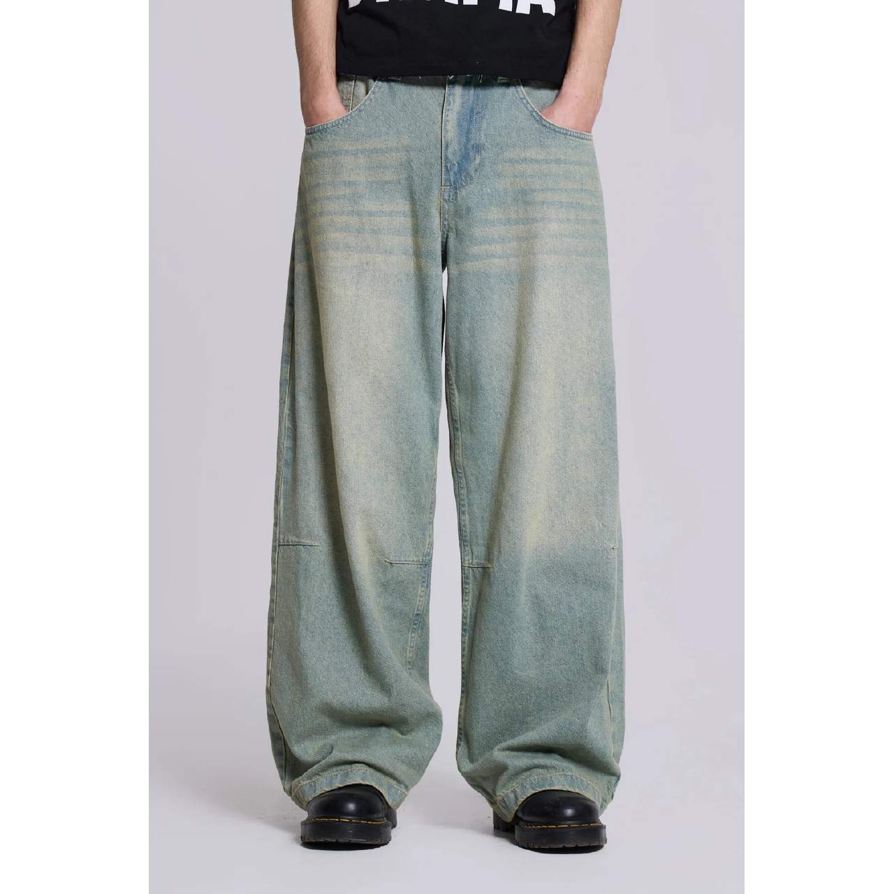 Loose Fit Light Wash Denim Bell-Bottom Jeans