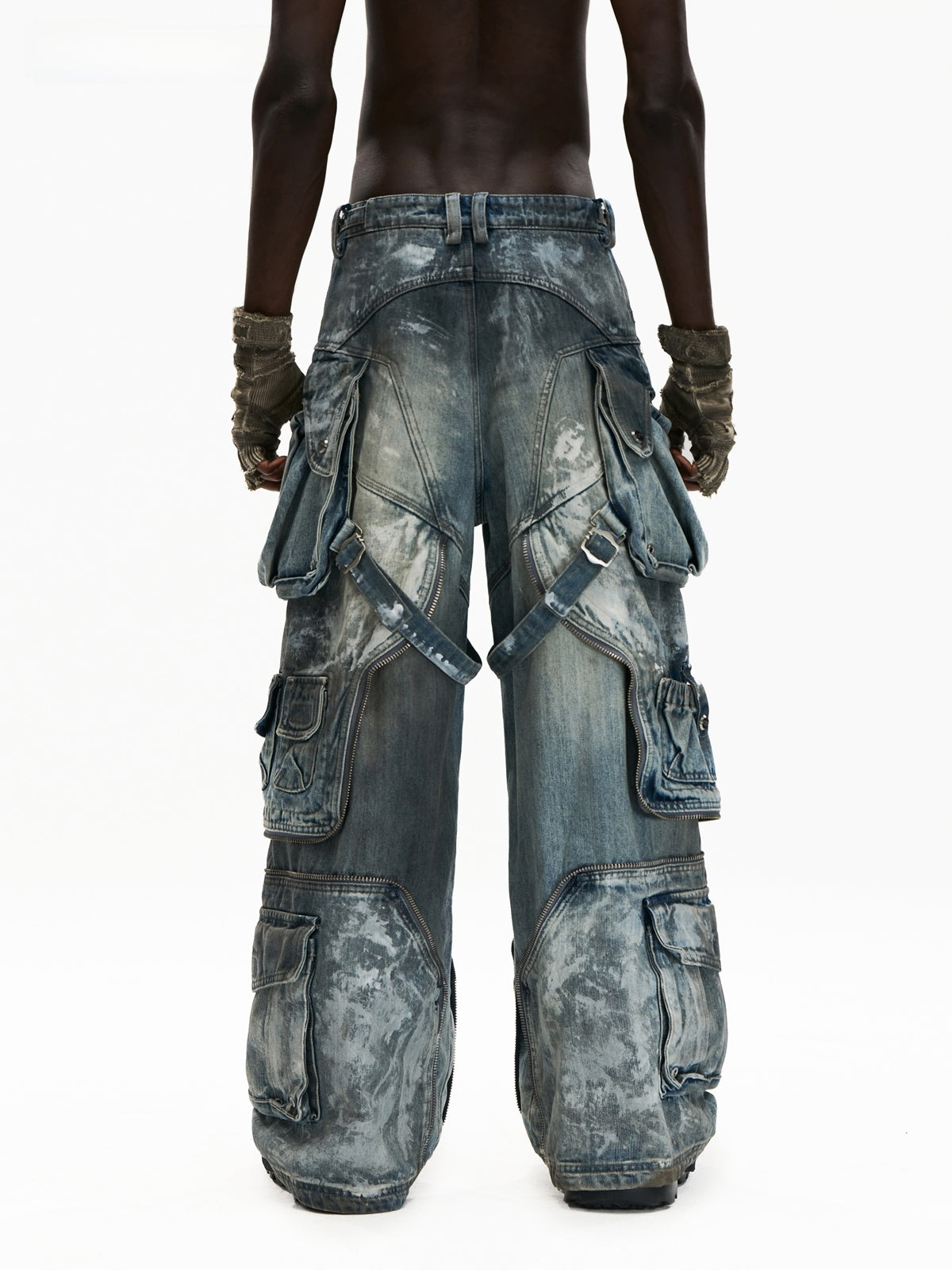 Trendy graffiti and stained Doodle jeans