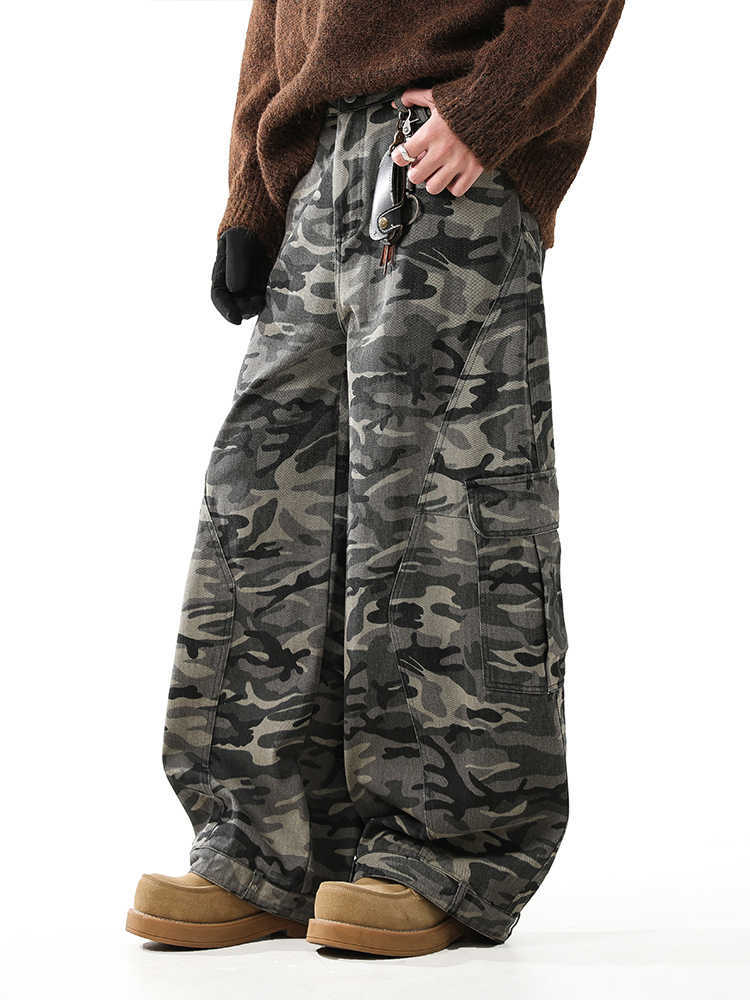 Baggy Retro Camouflage Wide-leg Jeans for Men
