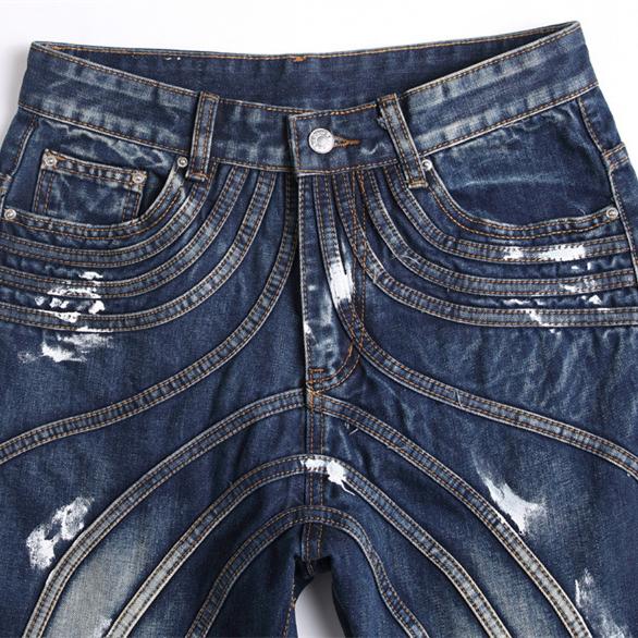 Seamed straight-leg denim jeans