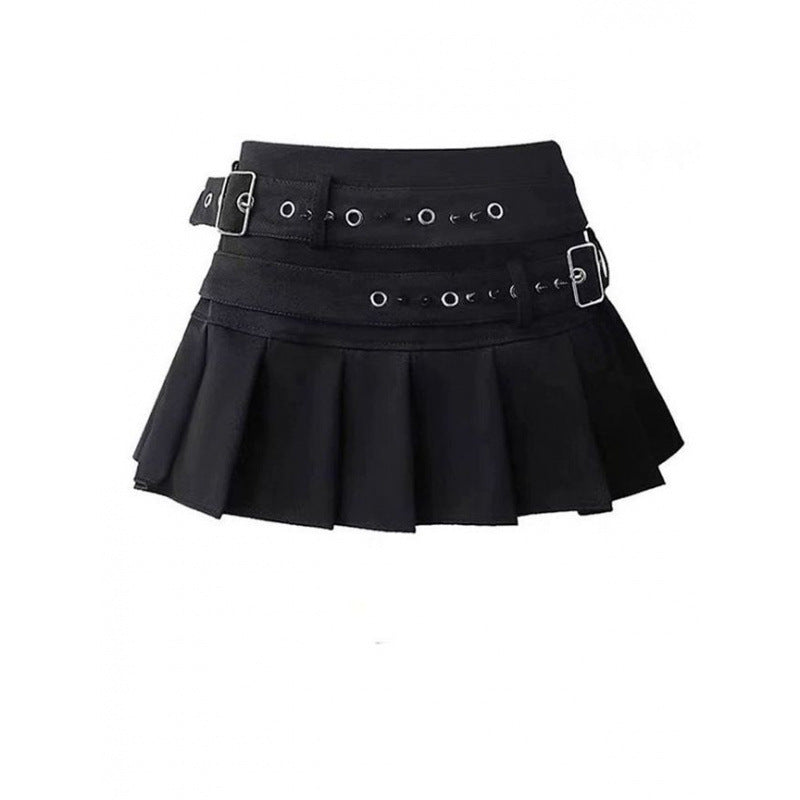 pleated skirt