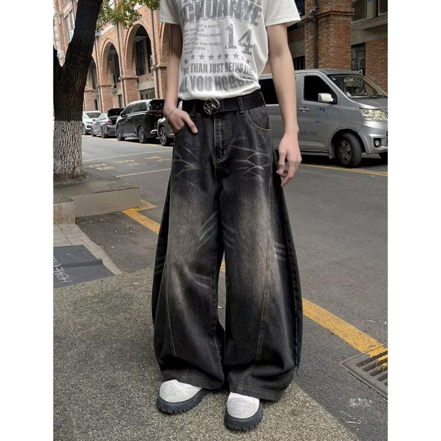 Loose straight fit Men's Denim Jeans