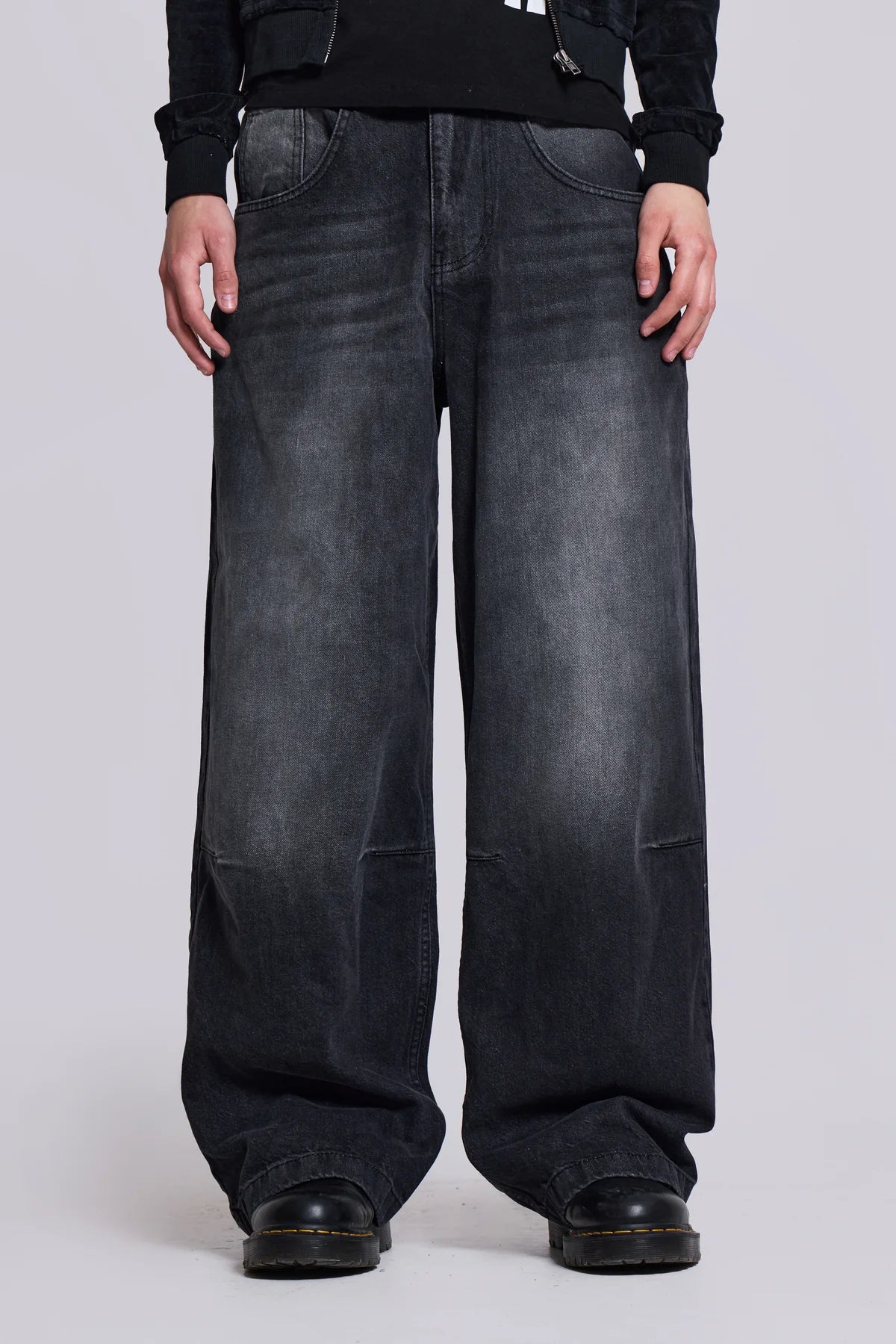 Loose Fit Light Wash Denim Bell-Bottom Jeans